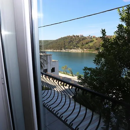 Apartmán By The Sea Novigrad - 14028 *